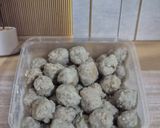 Foto langkah ke 3 dari resep Bakso Daging Sapi Homemade.