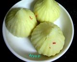 A picture of step 4 of Paneer Modak.