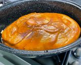 Une image de l'étape 9 de Rouelle marinée de porc aux tomates cerises et herbes aromatiques.