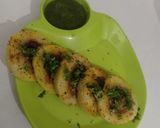 टेस्टी चटपटी रवा व्हील(Tasty chatpati rawa wheel recipe in hindi)) रेसिपी चरण 10 फोटो