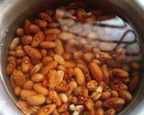 A picture of step 1 of Rajma.