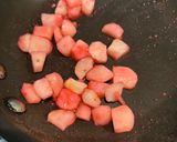 Hình bước làm 2 của món Chè hạt sen củ năng
