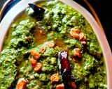 A picture of step 7 of Lasooni Palak.