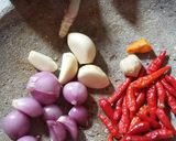 Foto langkah ke 3 dari resep Tumis papedas (pare tempe pedas).