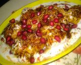 A picture of step 5 of Moong daal pakodi chat.