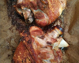 Foto del paso 2 de la receta: Codillo al vino y patatas con sobrasada mallorquina