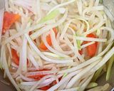 Hình bước làm 3 của món Mực ống xào su hào