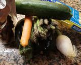 Foto del paso 1 de la receta: Pasta con verduras salteadas