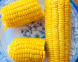 Hình bước làm 2 của món Bắp ngọt luộc