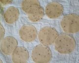 ફરસી પૂરી (Farsi Poori Recipe In Gujarati) રેસીપી સ્ટેપ2ફોટો