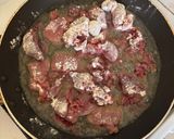Hagymás, gombás csirkemáj recept fázis 2 fotója