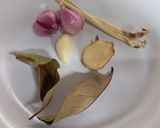 Foto langkah ke 1 dari resep Nasi Gurih Magic Com.