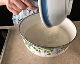 Hình bước làm 3 của món Bánh sữa chua của bà nội không cần lò nướng