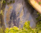 A picture of step 5 of Potato and leek cream soup.
