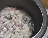 A picture of step 2 of Sindhi Style Spinach Dal Bhaji.