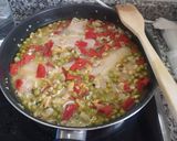 Foto del paso 10 de la receta: Merluza a la vasca con espárragos y huevo cocido