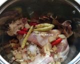 Foto langkah ke 2 dari resep Garang Asem Ayam.