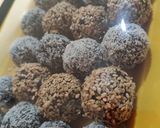 عکس مرحله 1 از دستور توپک خرمایی