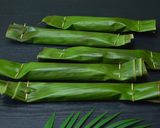 Foto langkah ke 2 dari resep Nugget Koin Bungkus Daun.