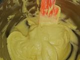 Lidah Kucing Topping Meringue