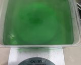 Foto langkah ke 2 dari resep Agar-agar Swallow Hijau.