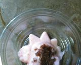 Foto langkah ke 1 dari resep Puding Strawberry Koko Krunch.