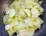 Foto langkah ke 4 dari resep Tumis Labu Soun.