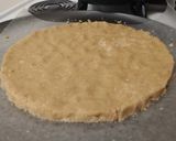 A picture of step 6 of S'mores Pizza.