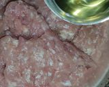 A picture of step 1 of Chicken Tikka Qeema Roll.