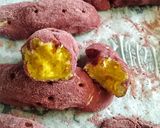 Foto langkah ke 11 dari resep Korean Sweet Potato Bread.