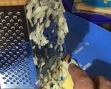 A picture of step 1 of Cabbage Masala Omelette.