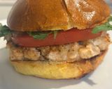 A picture of step 5 of Salmon Burgers.