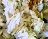 বড়ি দিয়ে লাউ ভাজি (bori diye aloo bhaji recipein Bengali) রেসিপি ধাপ - 2 ছবি