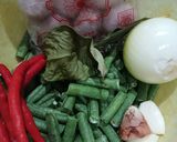 Foto langkah ke 1 dari resep Tumis Kacang Panjang Baso Sapi.