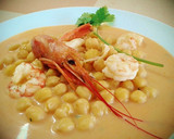 Foto del paso 11 de la receta: Garbanzos con gambas en crema de marisco