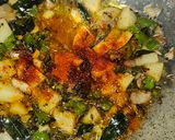 A picture of step 2 of Indori Poha.