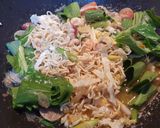 Foto langkah ke 3 dari resep Mie Kuah Tektek.