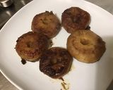 Une image de l'étape 10 de Navets raves primeurs « donuts » au bouillon de crevettes et oignon de roscoff.