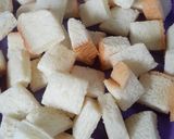 Foto langkah ke 1 dari resep Croutons Caramel.