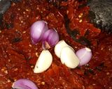 Foto langkah ke 2 dari resep 91. Sambal Kacang Tanah Udang Rebon.