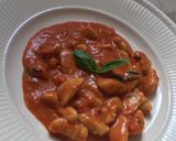 Foto del paso 3 de la receta: Ñoquis de papa, salsa marinera y mozzarella!