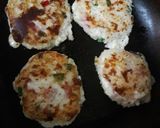 Foto del paso 5 de la receta: Bocaditos de arroz con ensalada y palta. 😋