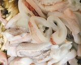 Hình bước làm 1 của món Cháo Nấm Mực Lá