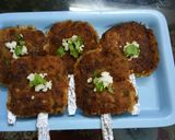 A picture of step 7 of Left over rice Namkeen Bars.