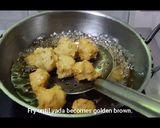 A picture of step 5 of Chana dal Vada.