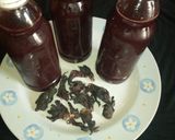 A picture of step 3 of Zobo drink.