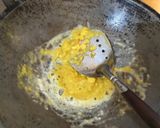 Foto langkah ke 3 dari resep Gurami Krispi Saus Telor Asin (Salted Egg).