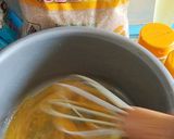 Foto langkah ke 3 dari resep Bolu Kukus Gula Merah.