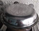 A picture of step 6 of Lemon tea time cake with lemon glaze.