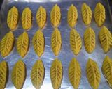 Foto langkah ke 2 dari resep Nastar Keju 🍍🧀.